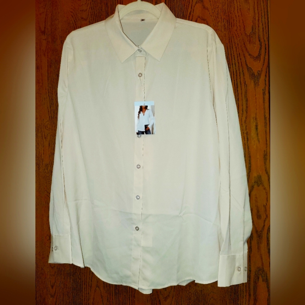 HEARAIN Classic Cream Women's Long Sleeve Button Down Shirt NWT Size: XL